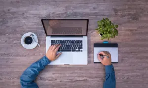 low stress jobs that pay well without a degree